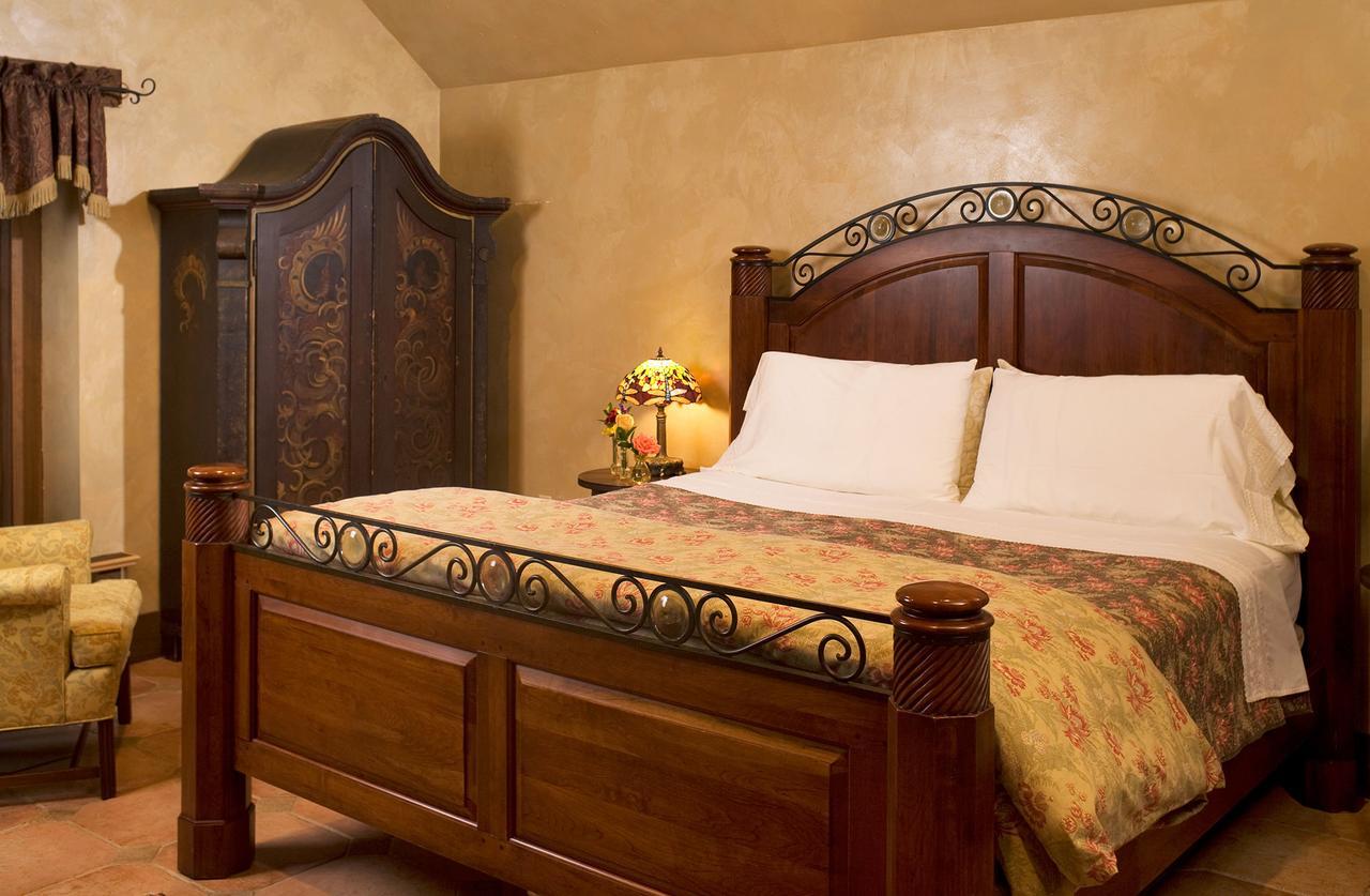 Hillbrook Inn & Spa (Adults Only) Charles Town Habitación foto